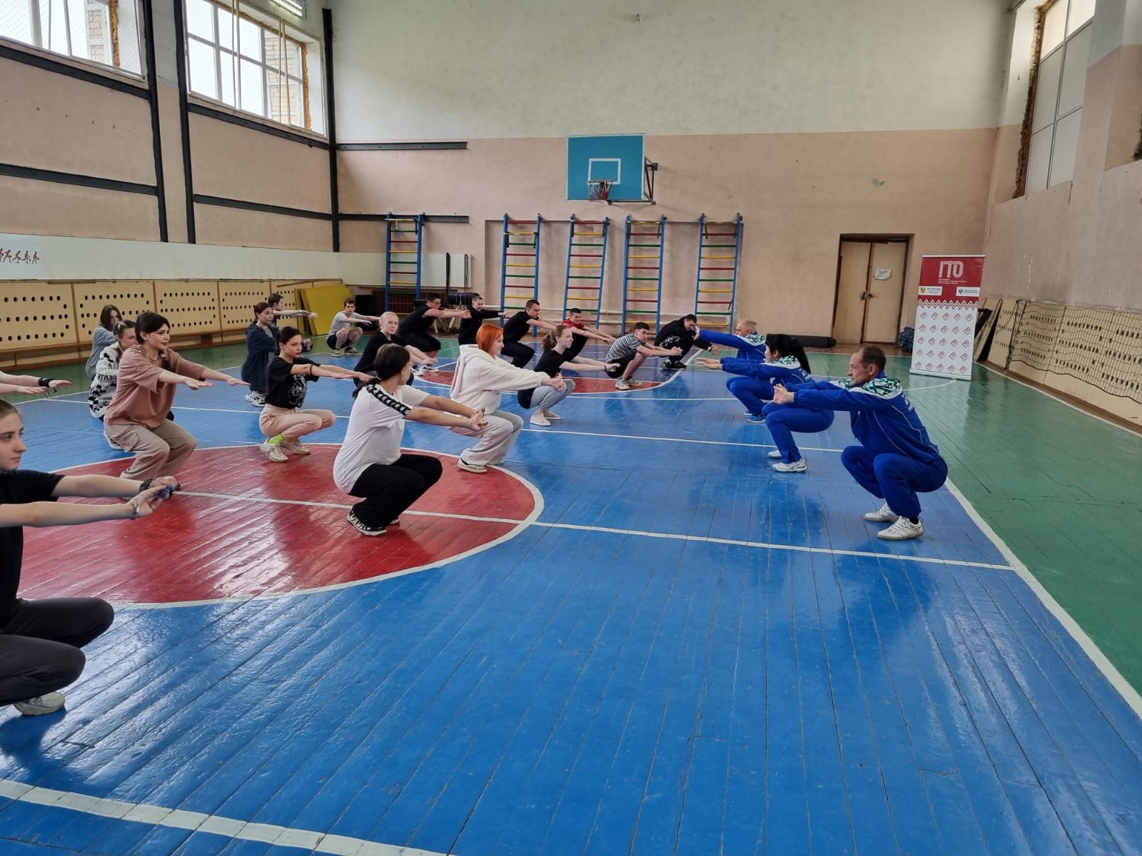 2зарядка с чемпионом 2024.jpg